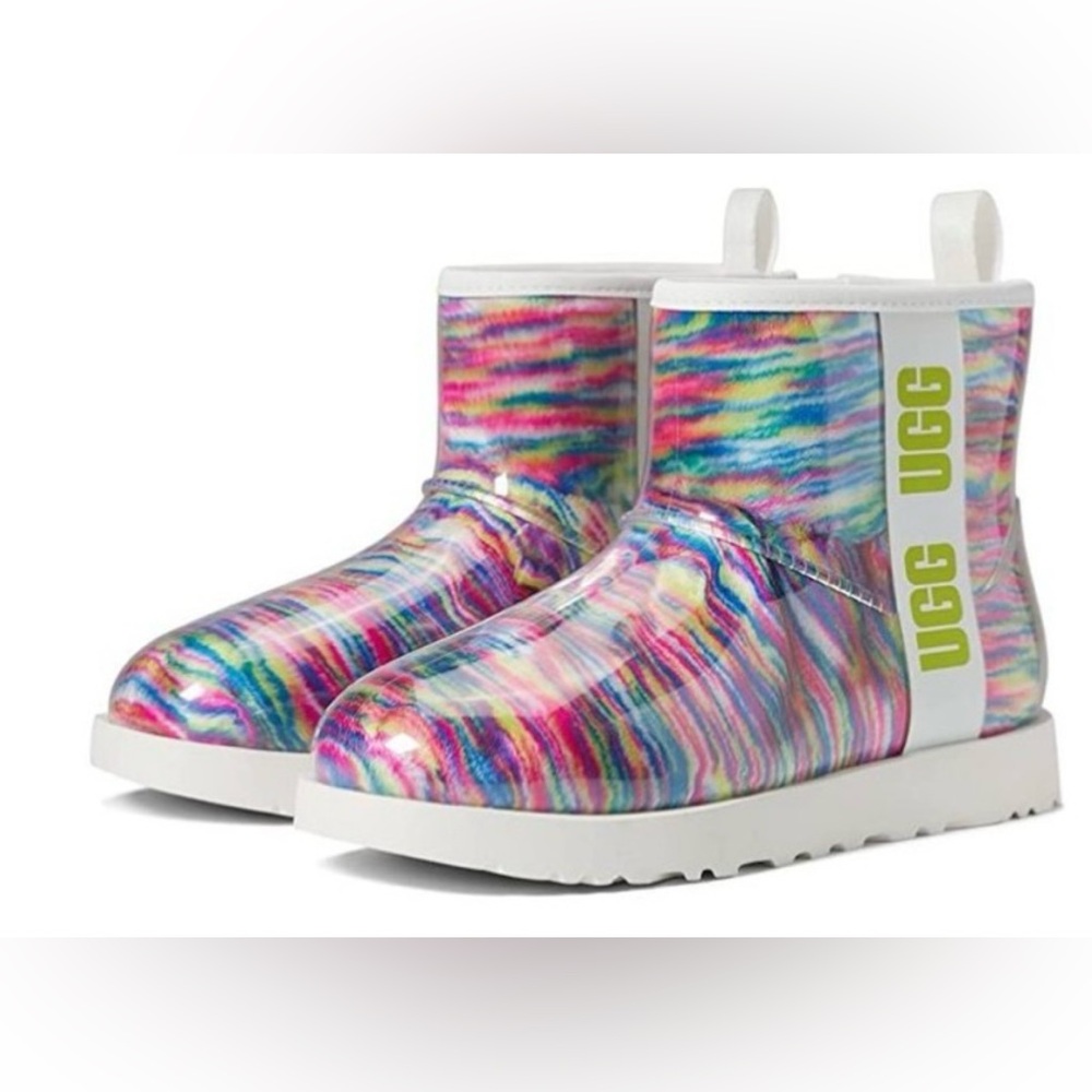 UGG Classic Clear Mini Pixelate Boots - Picture 2 of 16